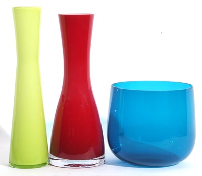 Lot 101 - Lemon glass tall vase, red vase & blue glass...