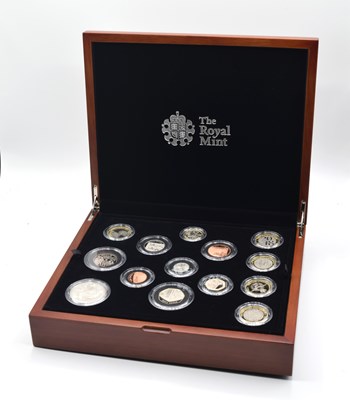 Lot 104 - Elizabeth II, 2018, Premium proof coin set to...