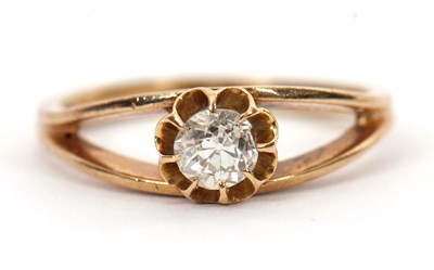 Lot 45 - A 9ct single stone diamond ring, the round old...