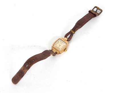 Lot 443 - A 9ct gold cased Pioneer ladies wristwatch,...