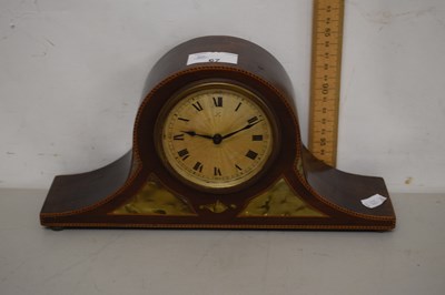 Lot 67 - An Edwardian mahogany cased mantel clock