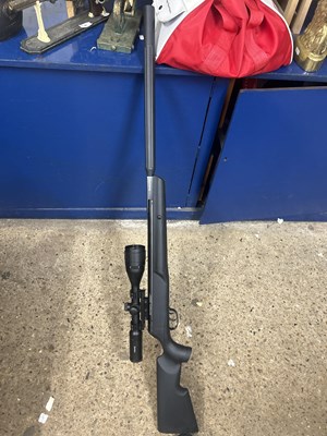 Lot 148 - Remington Thunder Jet 0.177 air rifle fitted...