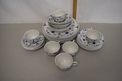 Lot 160 - Quantity of Masons Denmark pattern table wares