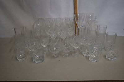 Lot 173 - Mixed Lot: Various clear drinking glasses