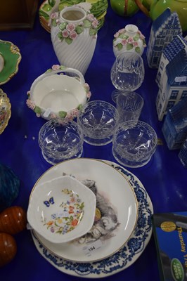 Lot 194 - Mixed Lot: Porcelain mounted vases, various...