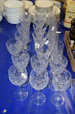 Lot 202 - Mixed Lot: Various clear wine glasses