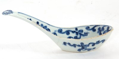 Lot 97 - A very rare Lowestoft porcelain rice spoon...