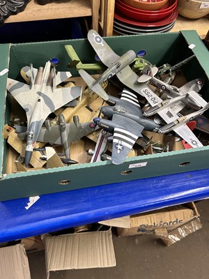 Lot 538 - Quantity of model planes