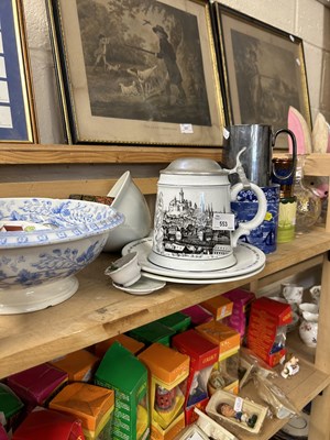 Lot 553 - Mixed Lot: Assorted ceramic and glass ware