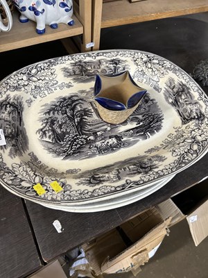 Lot 623 - Quantity of oval meat dishes and a Doulton...