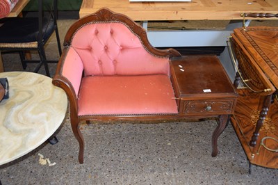 Lot 368 - A telephone seat