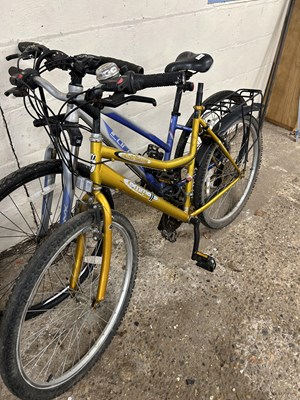 Lot 1097 - Two mountain bikes