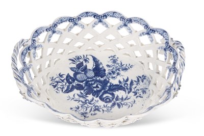 Lot 44 - A fine 18th Century Worcester porcelain basket...