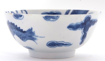 Lot 81 - An 18th Century English porcelain bowl...