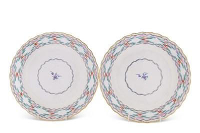 Lot 85 - Two late 18th Century Derby porcelain plates...