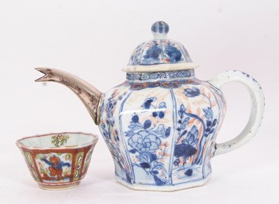 Lot 121 - Four pieces of 18th Century Chinese export...