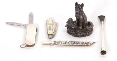 Lot 75 - Mixed Lot: Silver bladed mother of pearl cased...
