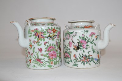 Lot 200 - A pair of 19th Century Cantonese porcelain...