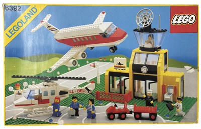 Lot 148 - A boxed 1985 Classic Town Lego Airport set...