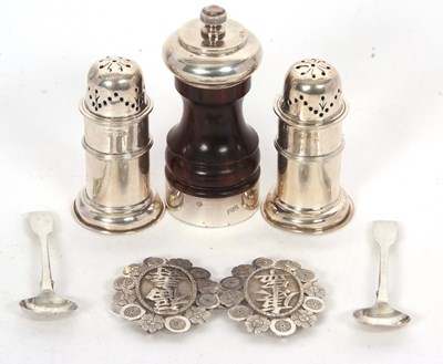 Lot 165 - Mixed Lot: A pair of Victorian silver light...