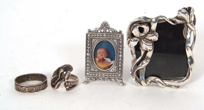 Lot 204 - Mixed Lot: A hallmarked silver scarf ring with...