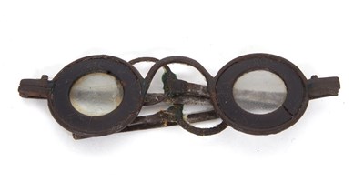 Lot 217 - A pair of Georgian steel frame spectacles...