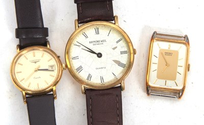 Lot 459 - Mixed lot of three wristwatches to include a...