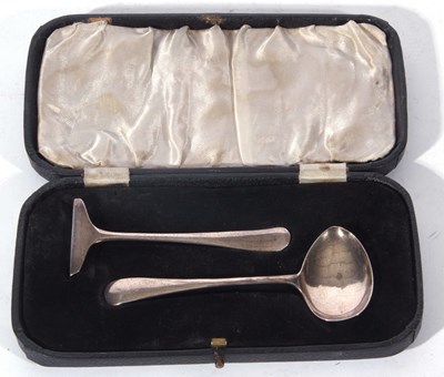 Lot 203 - George V silver baby's presentation...