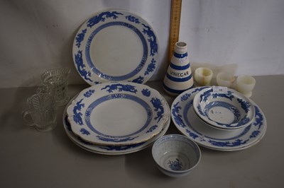 Lot 11 - Mixed Lot: Cauldon dinner wares and other...