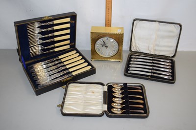 Lot 27 - Mixed Lot: Various cased cutlery and a small...