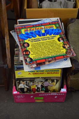 Lot 794 - Box containing various records/albums...