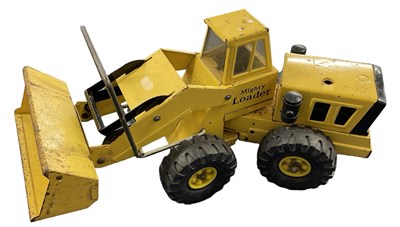 Lot 111 - A large pressed steel Tonka Mighty Loader