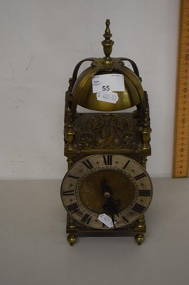 Lot 55 - Reproduction brass lantern clock