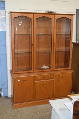 Lot 167 - Modern light wood effect lounge display cabinet