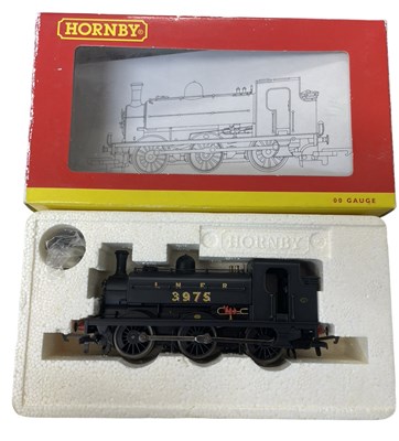 Lot 12 - A boxed Hornby 00 gauge R2400 LNER 0-6-0ST...