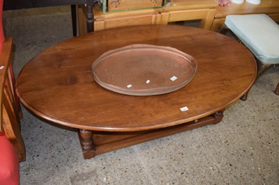 Lot 358 - Reproduction oval coffee table on turned legs