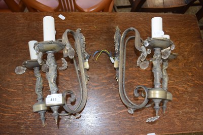 Lot 411 - A pair of double wall sconces