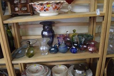 Lot 579 - Mixed Lot: Various modern glass scent bottles,...