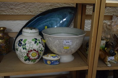 Lot 675 - Mixed Lot:  Masons ginger jar, Masons bowl and...