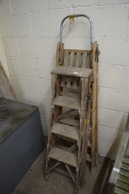 Lot 1100 - Two wooden stepladders