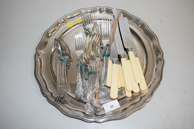 Lot 35 - Tray of silver plated cutlery