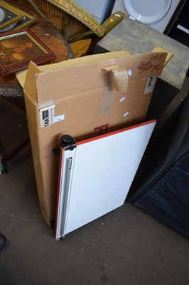 Lot 810 - Boxed drawing board