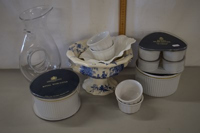 Lot 186 - Mixed Lot: Various Royal Worcester serving...