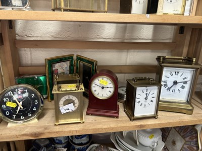 Lot 542 - Mixed Lot: Various mantel clocks and carriage...