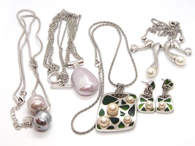 Lot 178 - Two 'Majorica pearl' necklaces and two other...