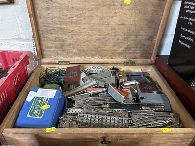 Lot 672 - Wooden box containing a quantity of model...