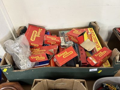 Lot 684 - A quantity of model railway accessories by...