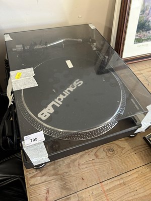 Lot 708 - A Soundlab turntable