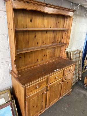 Lot 762 - Pine kitchen dresser