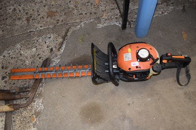 Lot 1024 - A petrol powered hedge trimmer